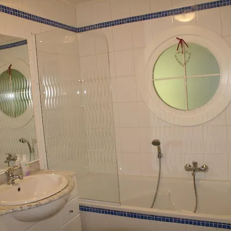Place Des Bons Amis Holiday home